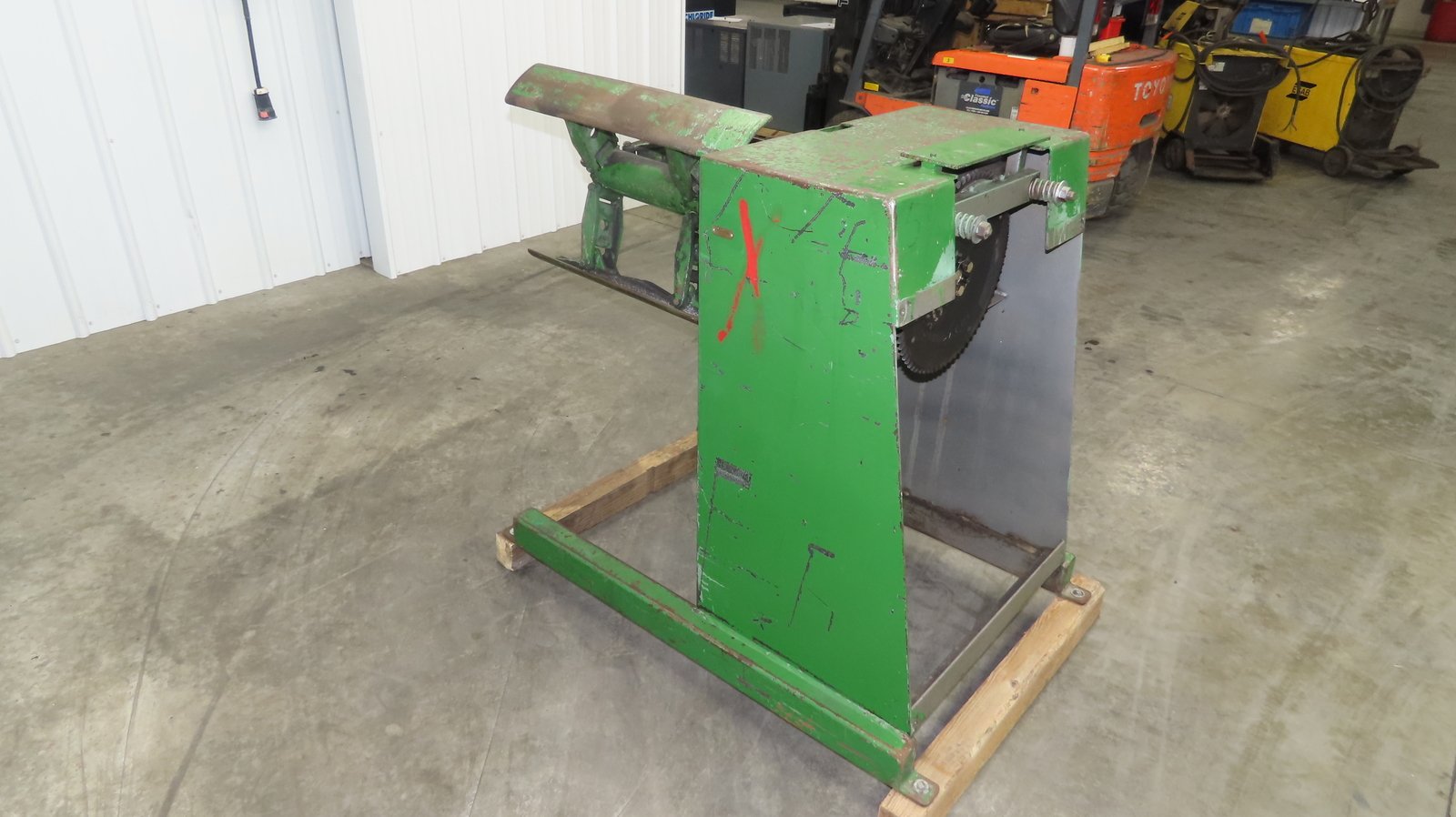 Regal 3000-12SRNP Coil Stock Uncoiler 3000lbs 12" ID 24" W No Motor Decoiler