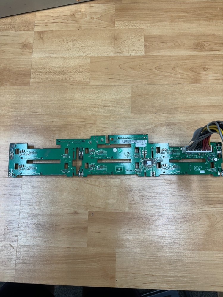 Dell PowerEdge SAS Backplane Board 0PN610