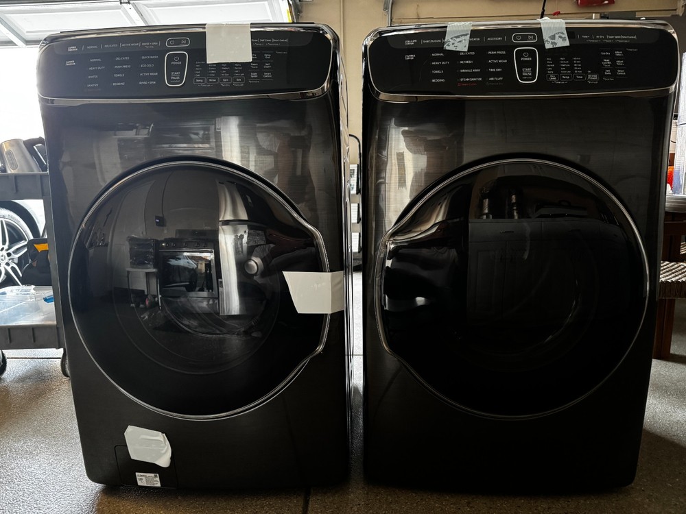 WASHING MACHINE