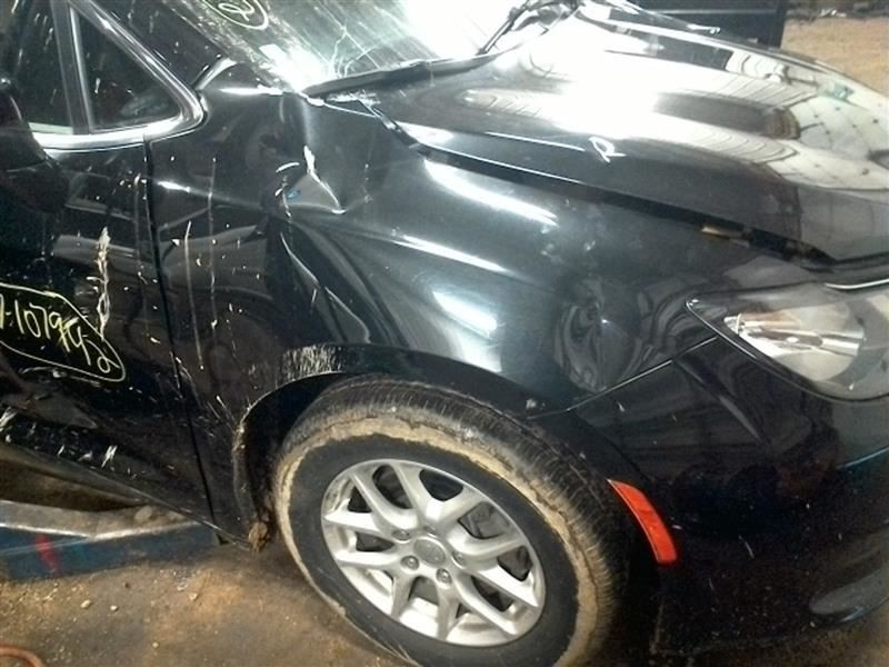 Driver Left Front Spindle/Knuckle Fits 17 PACIFICA 10190522