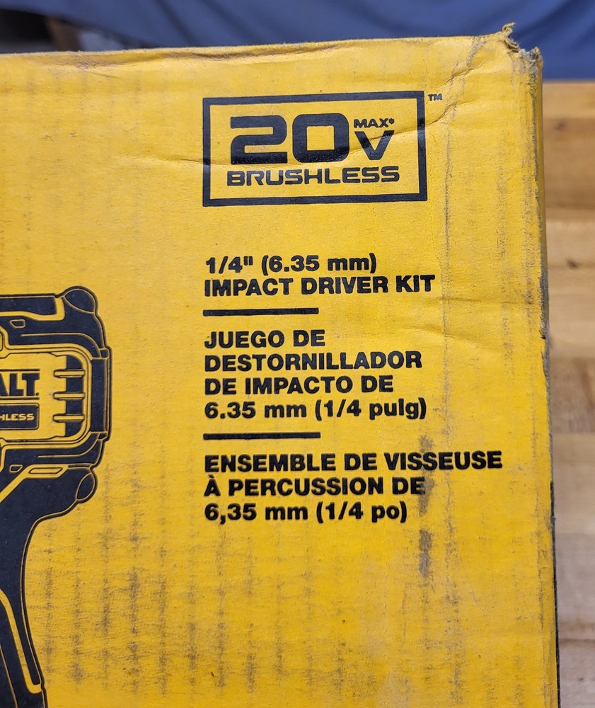 20V 1/4” IMPACT DRIVER KIT, DEWALT DCF 809D1
