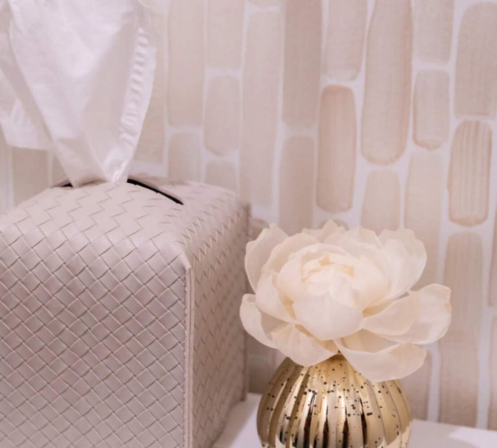 Sweet Grace Holiday Flower Diffuser