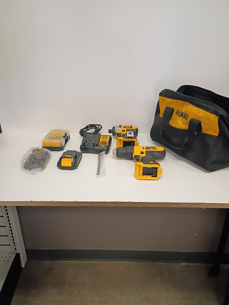 DEWALT DCF885/DCD771 COMBO SET (P04023481)