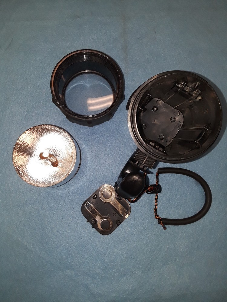 Used Underwater Kinetics Halogen Dual Bulb Dive Light