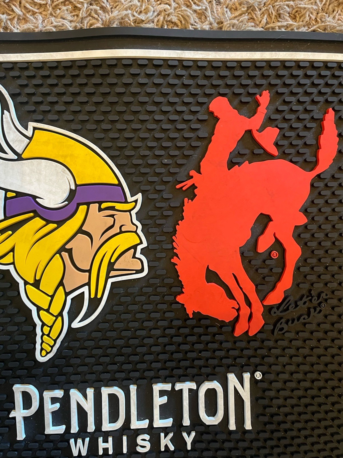 Minnesota Vikings Pendleton Whiskey Bar Spill Mat Rubber Let Er Buck Football MN