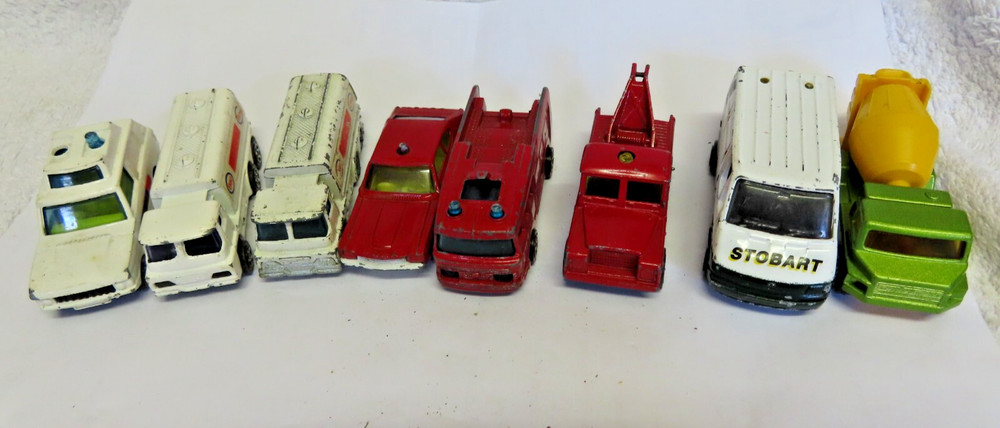 Corgi Juniors etc  Model Car etc  Collection 8 models ..*
