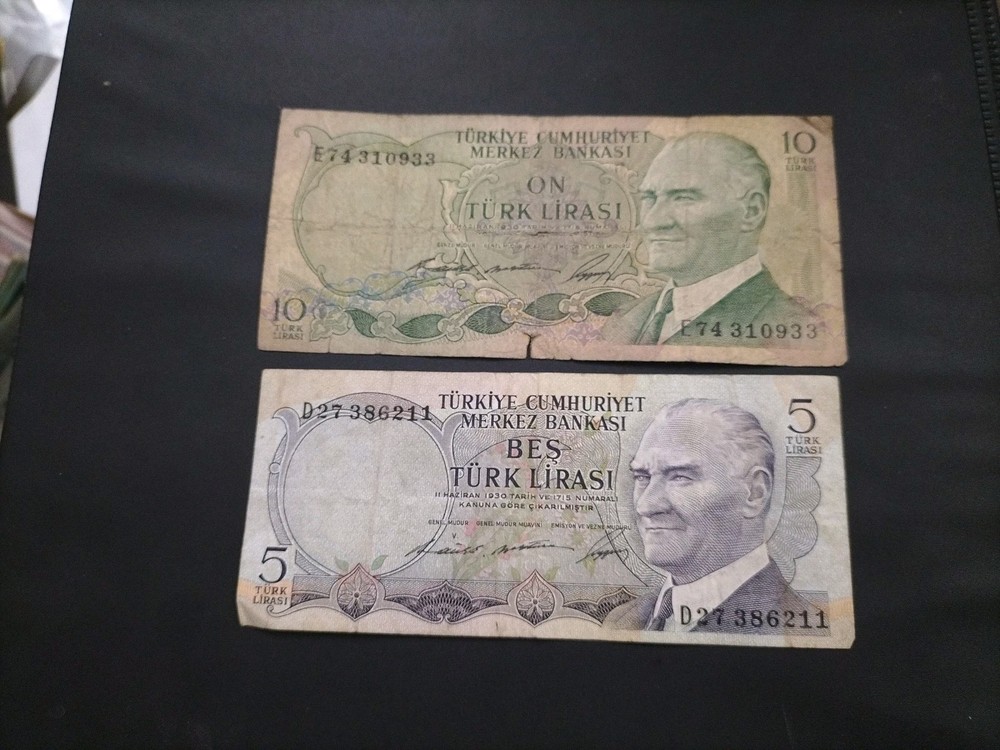 Turkey 2 Different Banknotes 1960s