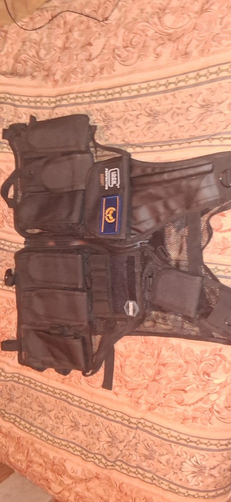 airsoft vests and mags