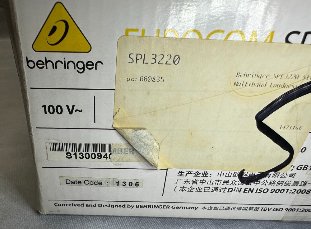 Behringer Eurocom SPL3220 STEREO MULTIBAND SOUND PROCESSOR - USED/WORKS