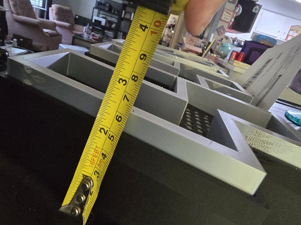 Kiss Lightbox Pinball Logo