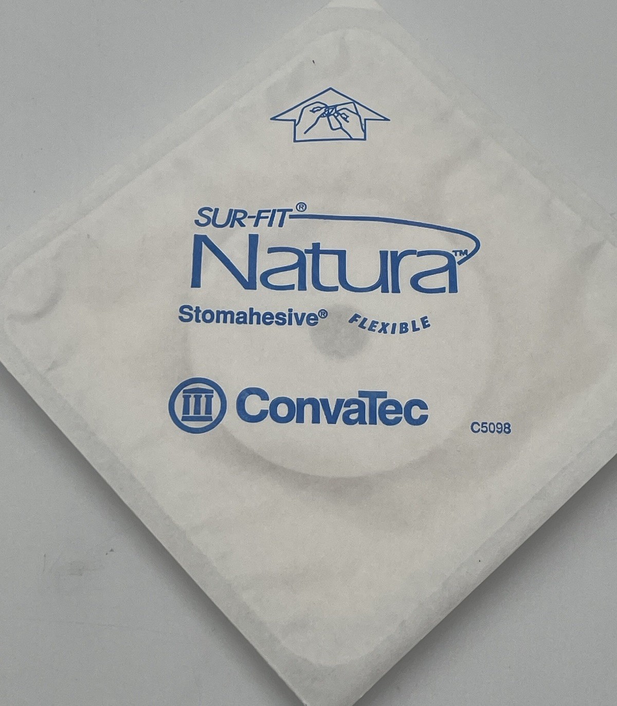 ConvaTec Sur-Fit Natura Stomahesive Wafer 1-1/4" 10 ct #125262 *NEW* Exp 4/2027