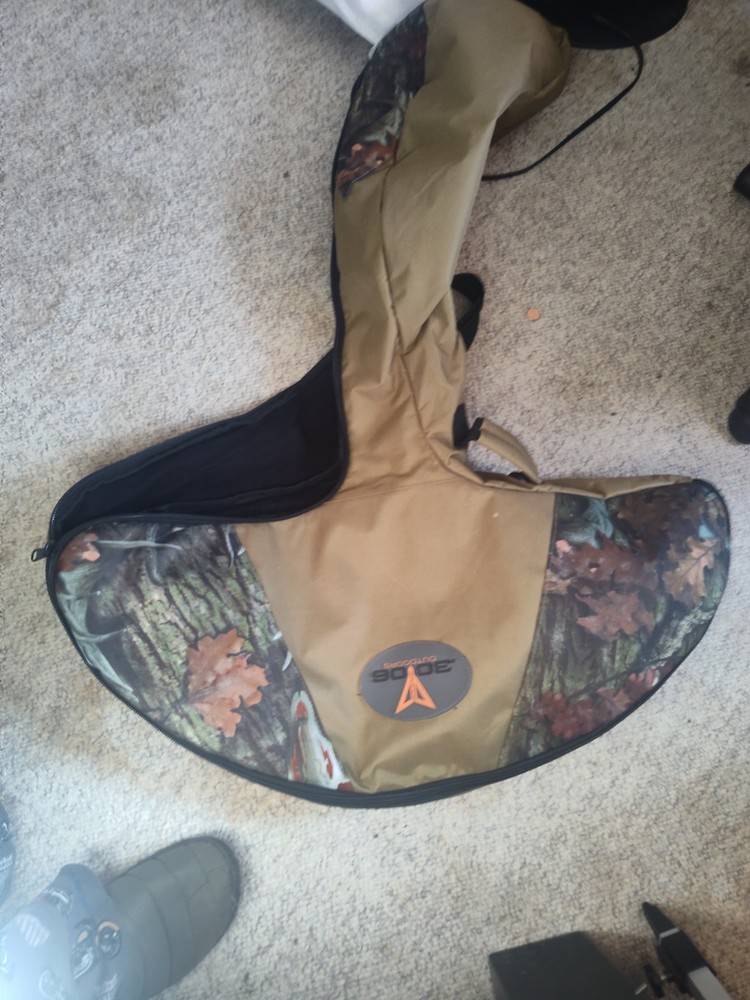 CenterPoint Sniper 370 Crossbow Camo