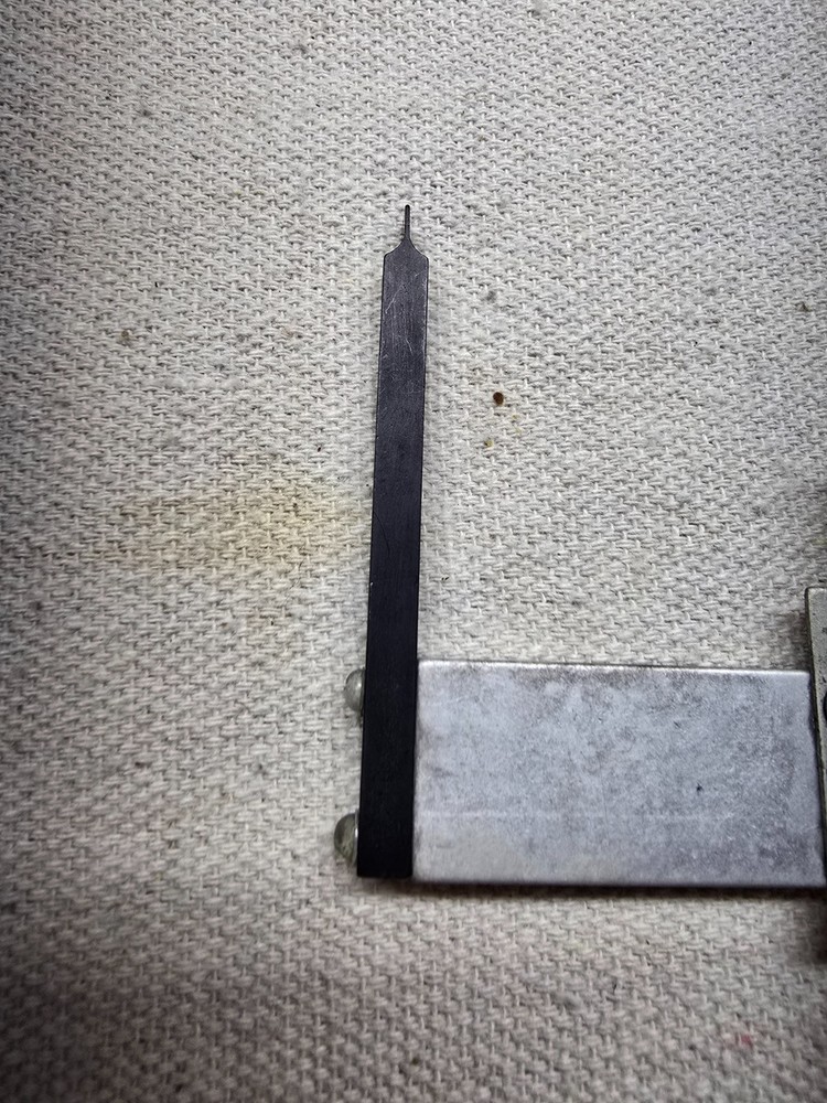 Hammarlund SP-600 Ham Radio Receiver Part -Megahertz Frequency Scale Needle