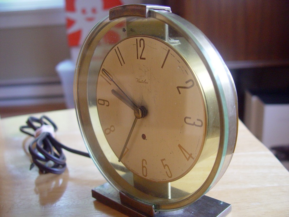 Westclox Oracle S6-E Electric Mantle Clock