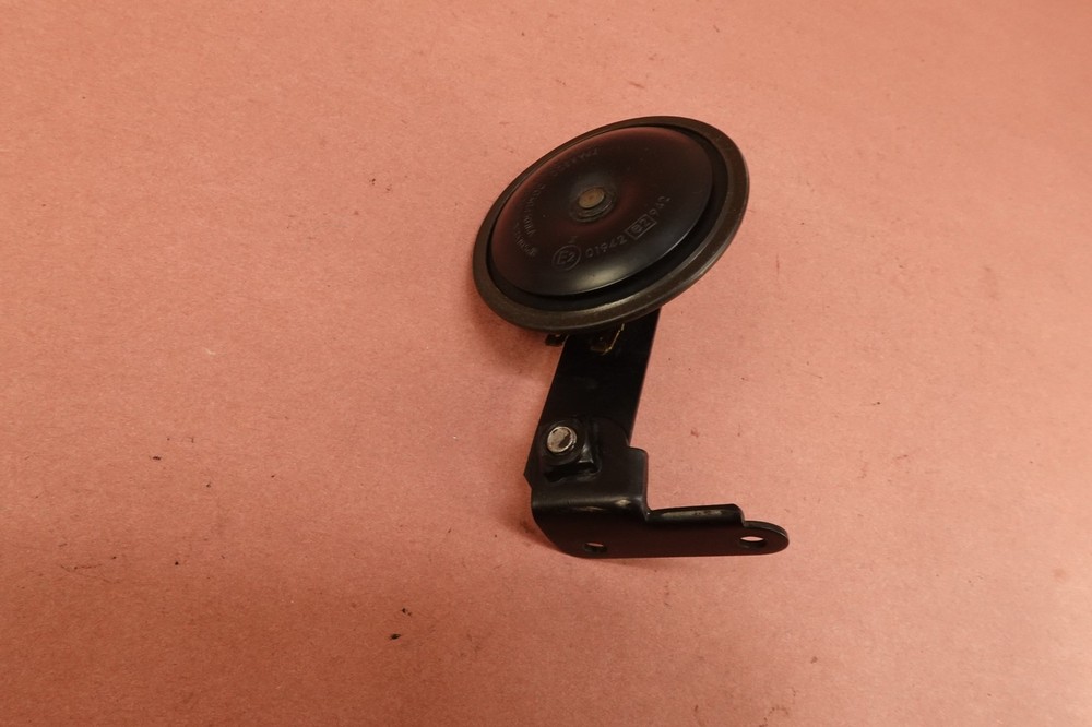 2004 99-04 Triumph Sprint RS Horn Signal