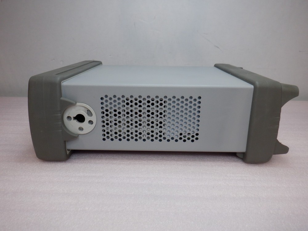 AGILENT 33220A ARBITRARY WAVEFORM GENERATOR