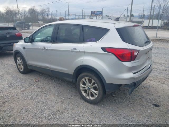 ESCAPE 2019 Glove Box 4968161