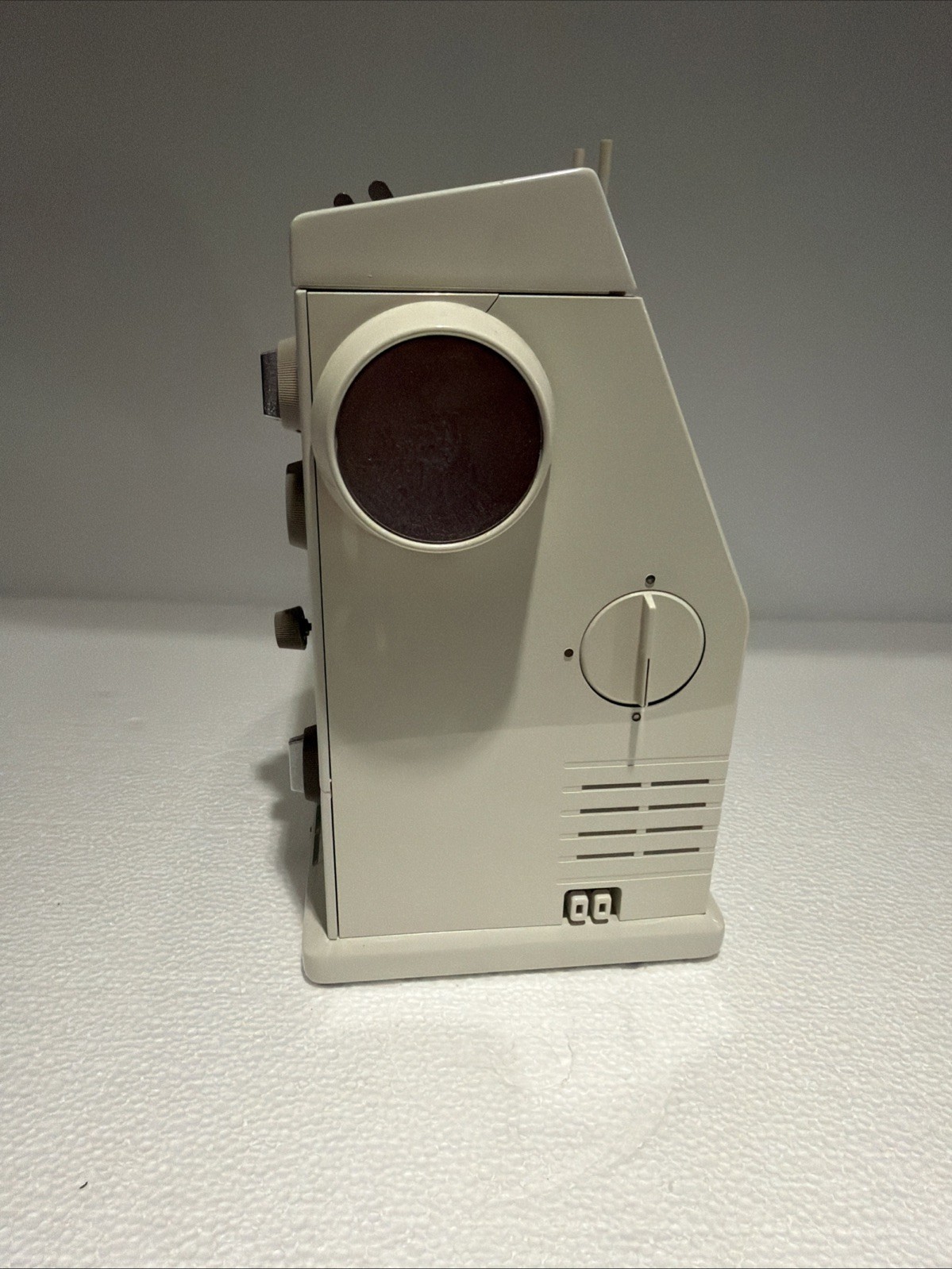 BERNINA Record 930 Electronic Sewing Machine UNTESTED No Power Cord No Pedal