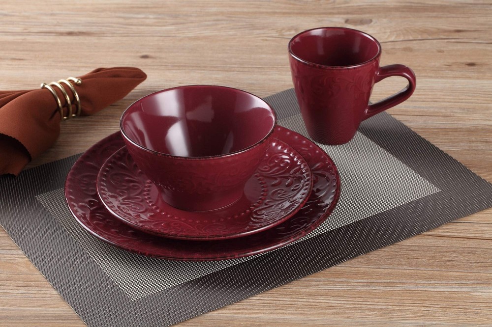 16 Piece Stoneware Scroll Dinnerware Red
