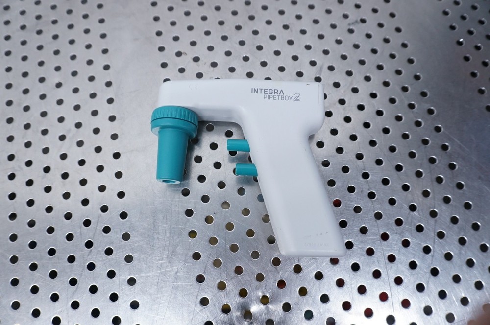 Integra Pipetboy 2 Pipette Controller