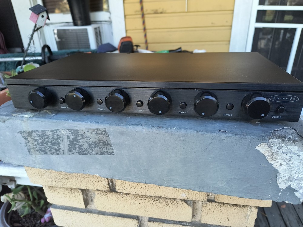 Sony CAV- CVS12ES Component/Composite Video Matrix Switcher Black. WORKS