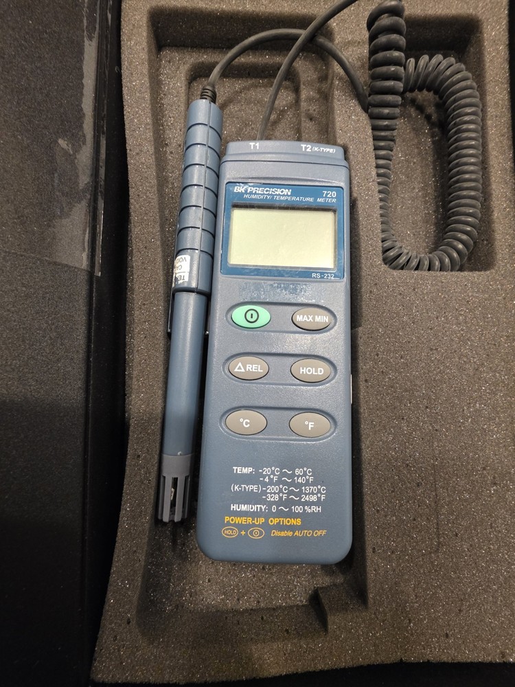BK Precision 720 Temperature Humidity Meter