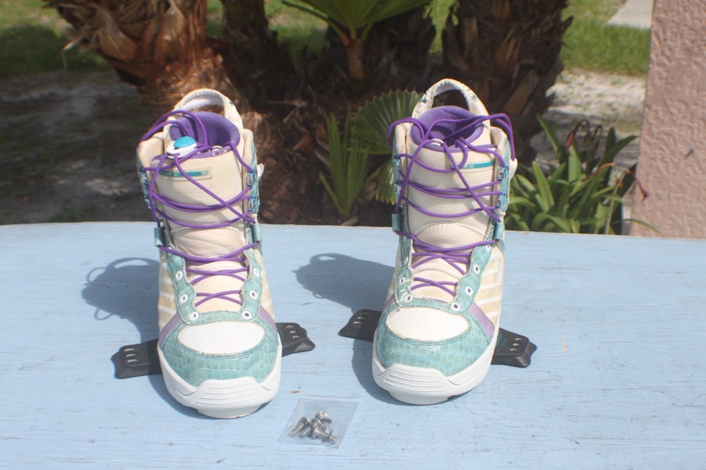 LIQUIDFORCE - WAKEBOARD BINDINGS - LIQUID LINER 2 - SIZE 7/8 - USED