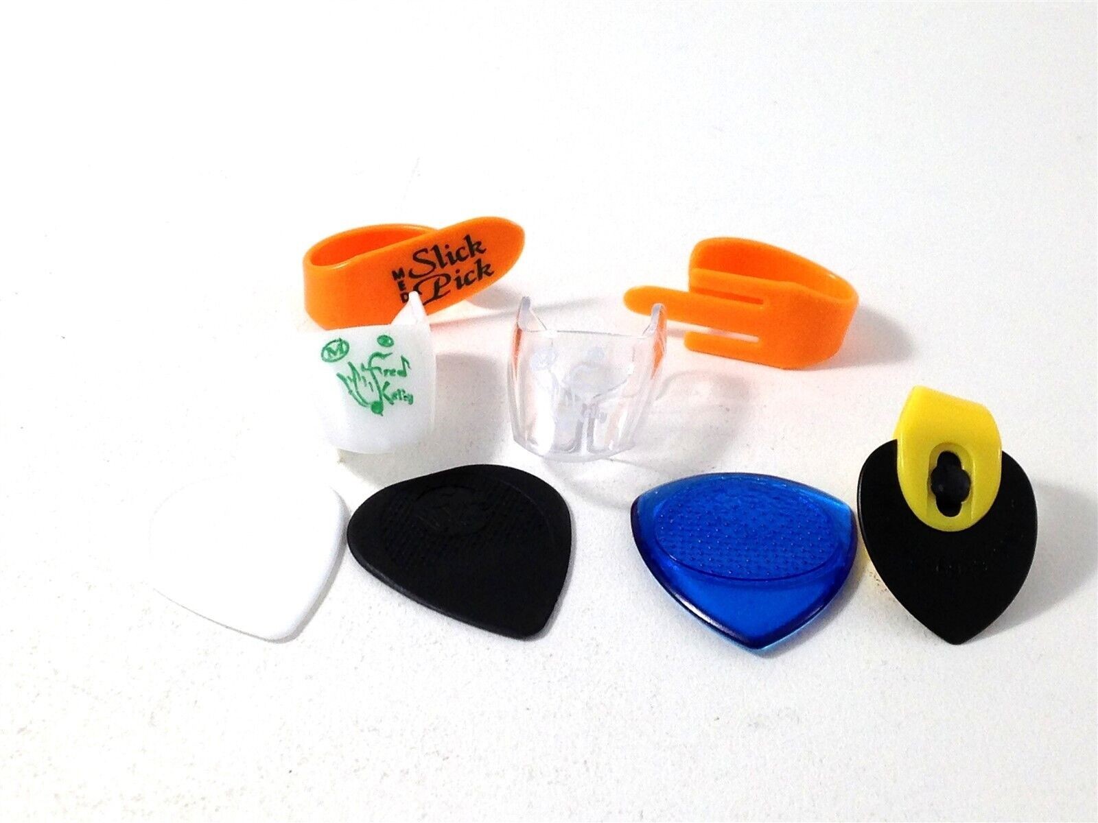 Fred Kelly Picks Variety Pack 8 Picks thumb finger flat picks bumblebee