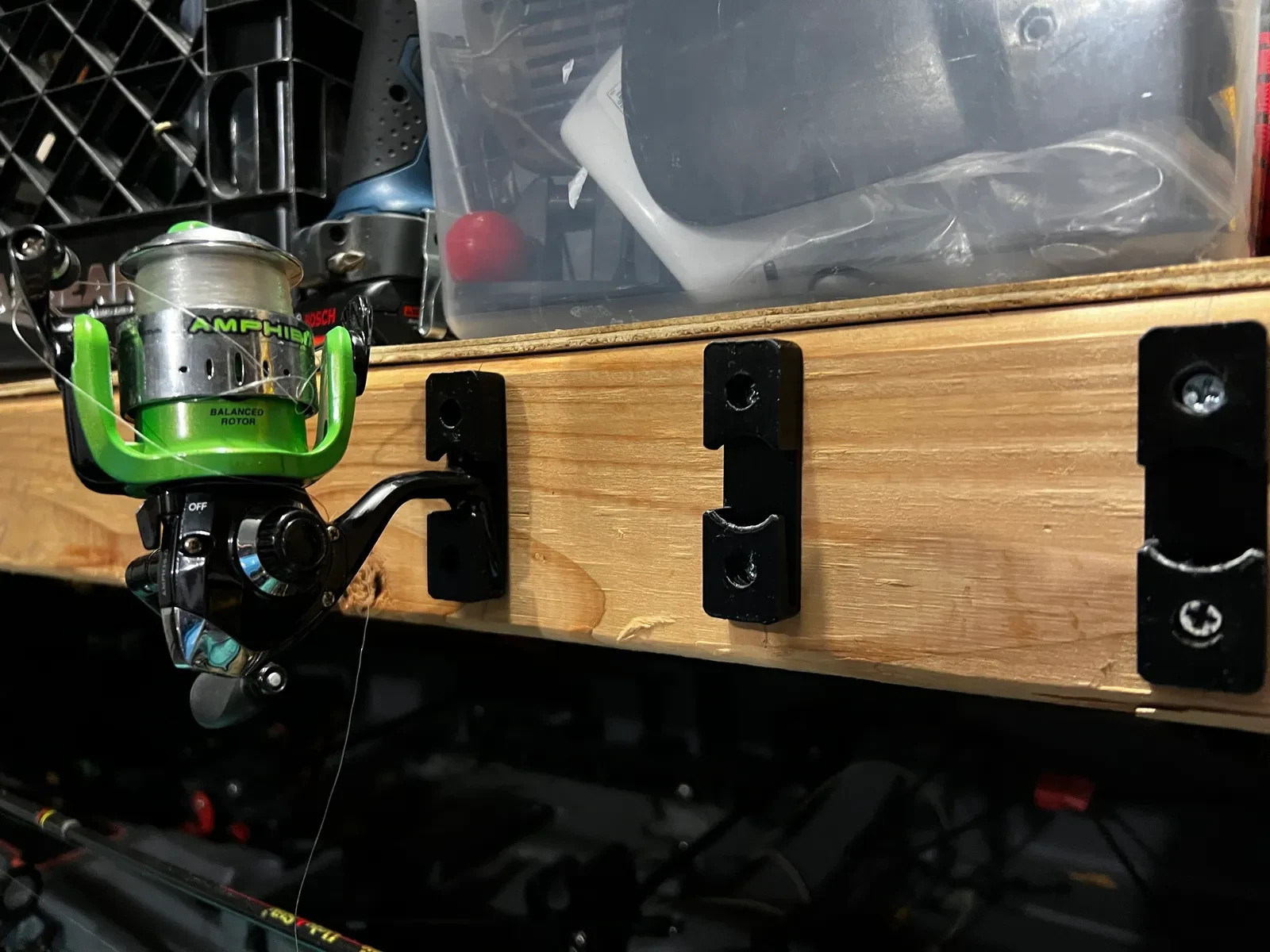 Fishing Reel Wall Mount for 2.5L To 7k Series Spinning Reels 5 Pack