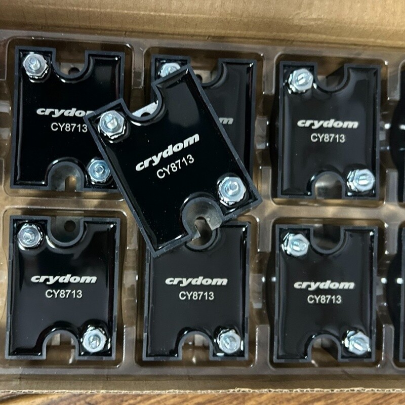 1PCS New CRYDOM CY8713 Overvoltage protect Varistor module