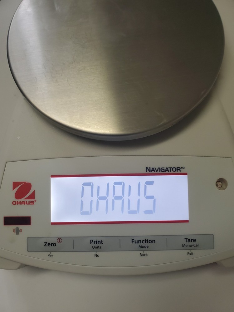 Ohaus Navigator Scale Model NV422 with USB interface TESTED working great.