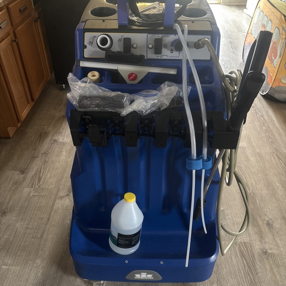 Compass 2 Multi-functional Cleaning By Windsor. Model: CMPS2 10070560 New