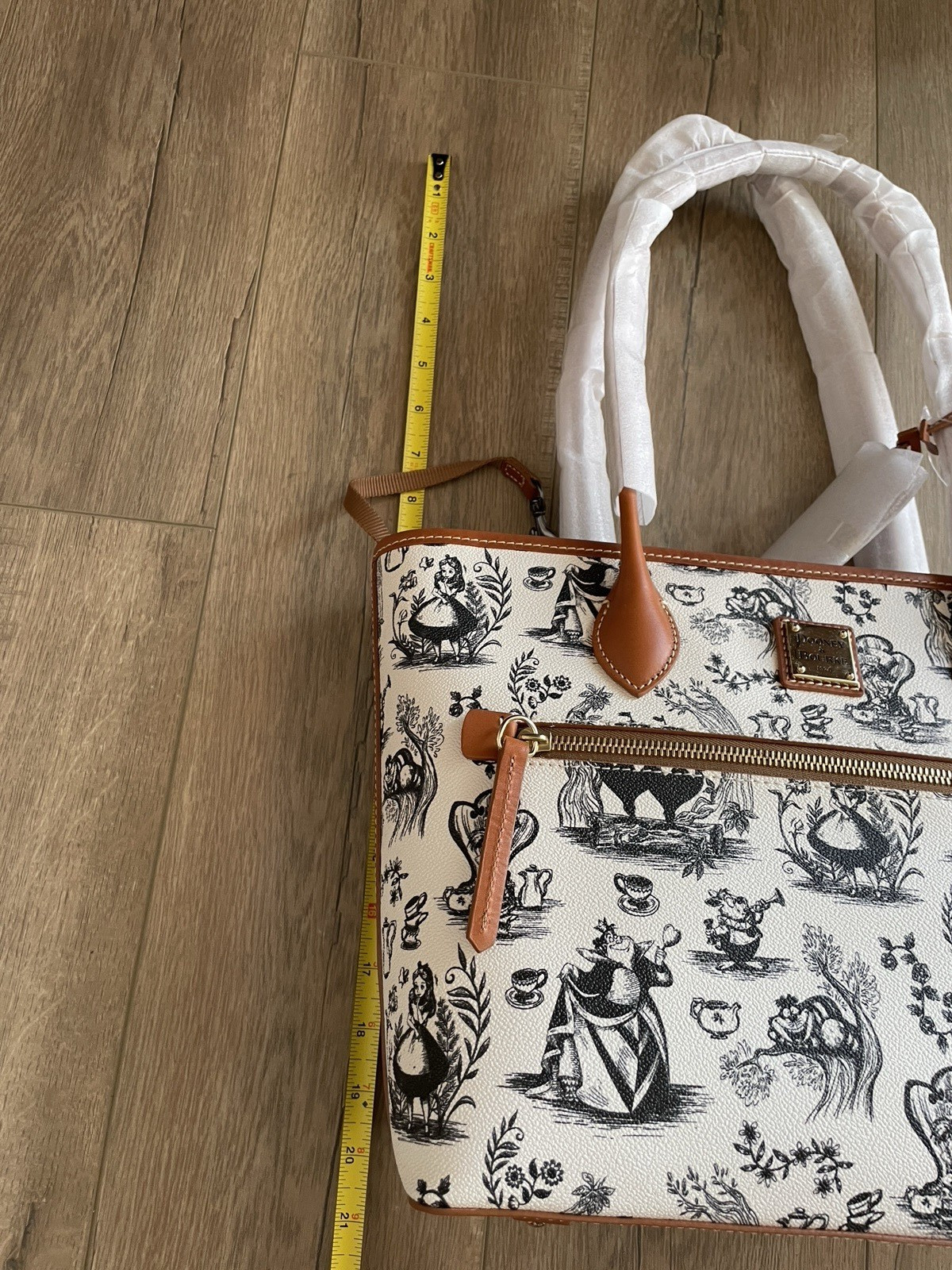 Dooney & Bourke Alice In Wonderland Purse Disney Tote Bag Purse NWT