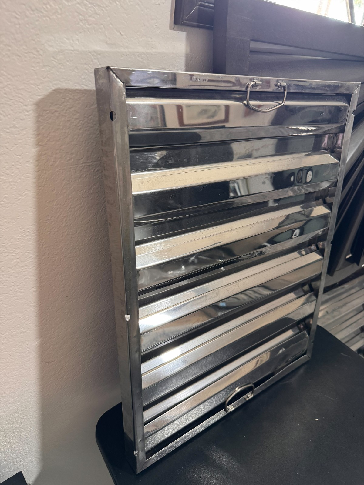 Winco HFS-2016 Stainless Steel Hood Filter 16” x 20” x 1.5” Commercial Kitchen