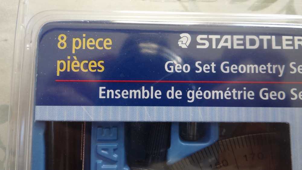 NEW 8 PIECE STAEDTLER GEOMETRY SET INCLUDES PROTRACTOR, COMPASS, RULER & OTHERS