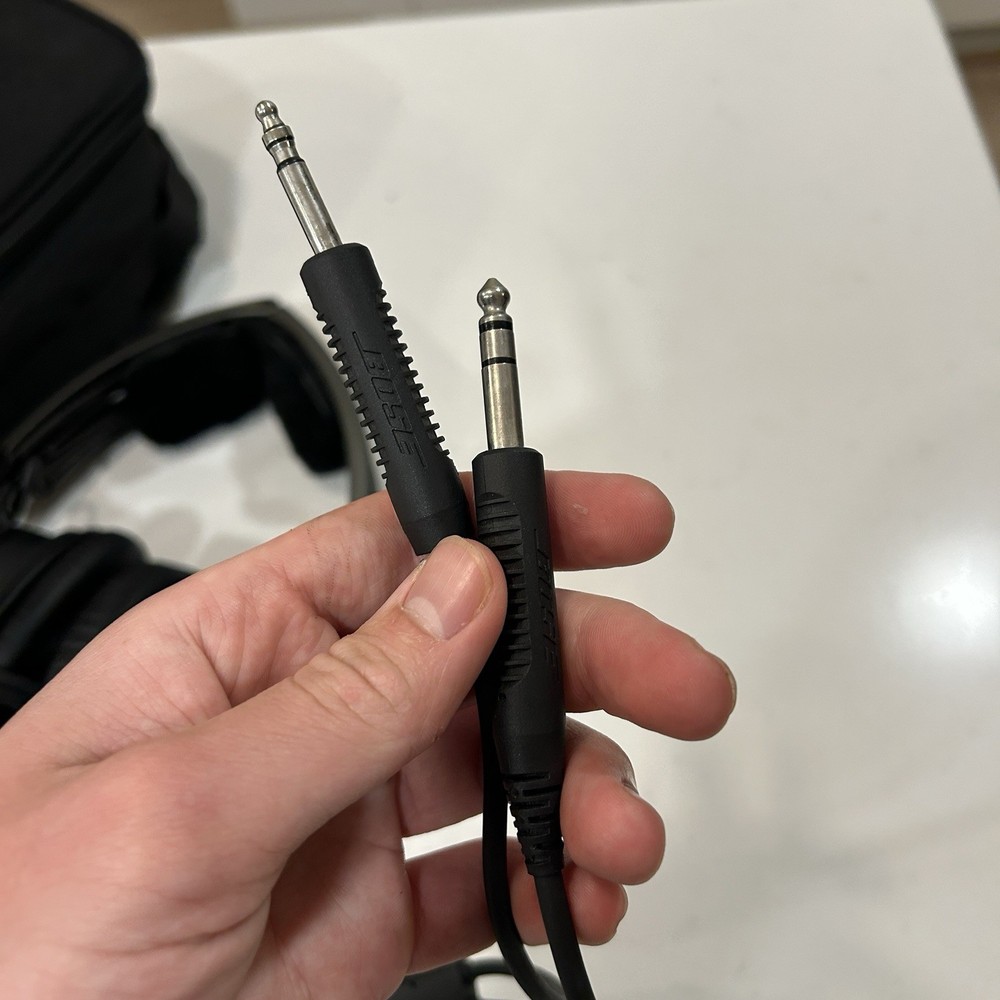 Bose A20 Aviation Headset with Bluetooth & Dual Plug Cable Black