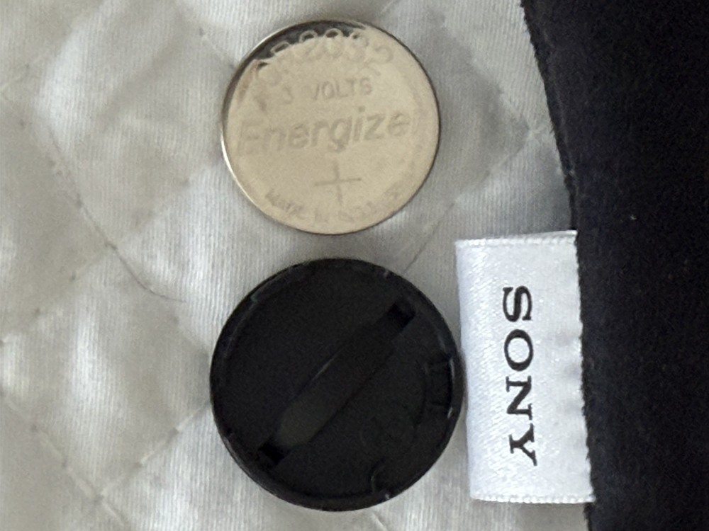 Sony TDG-BR100 3D Active Glasses *ONE Pair* With Soft Case - UNTESTED