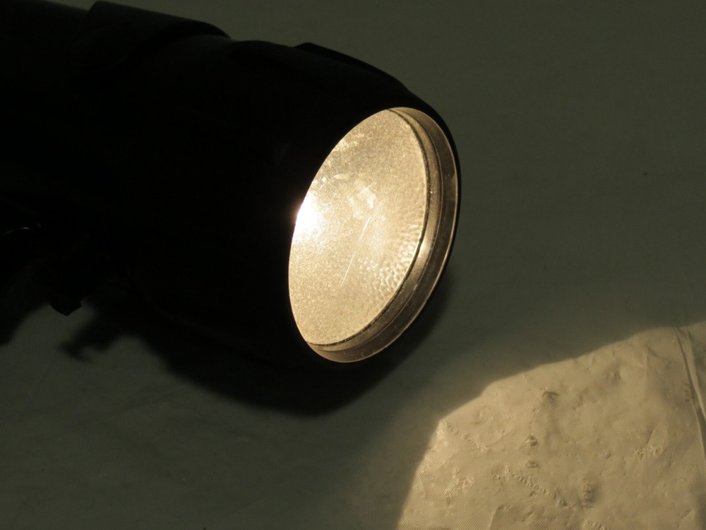 UNDERWATER KINETICS D8 Xenon Dive Light