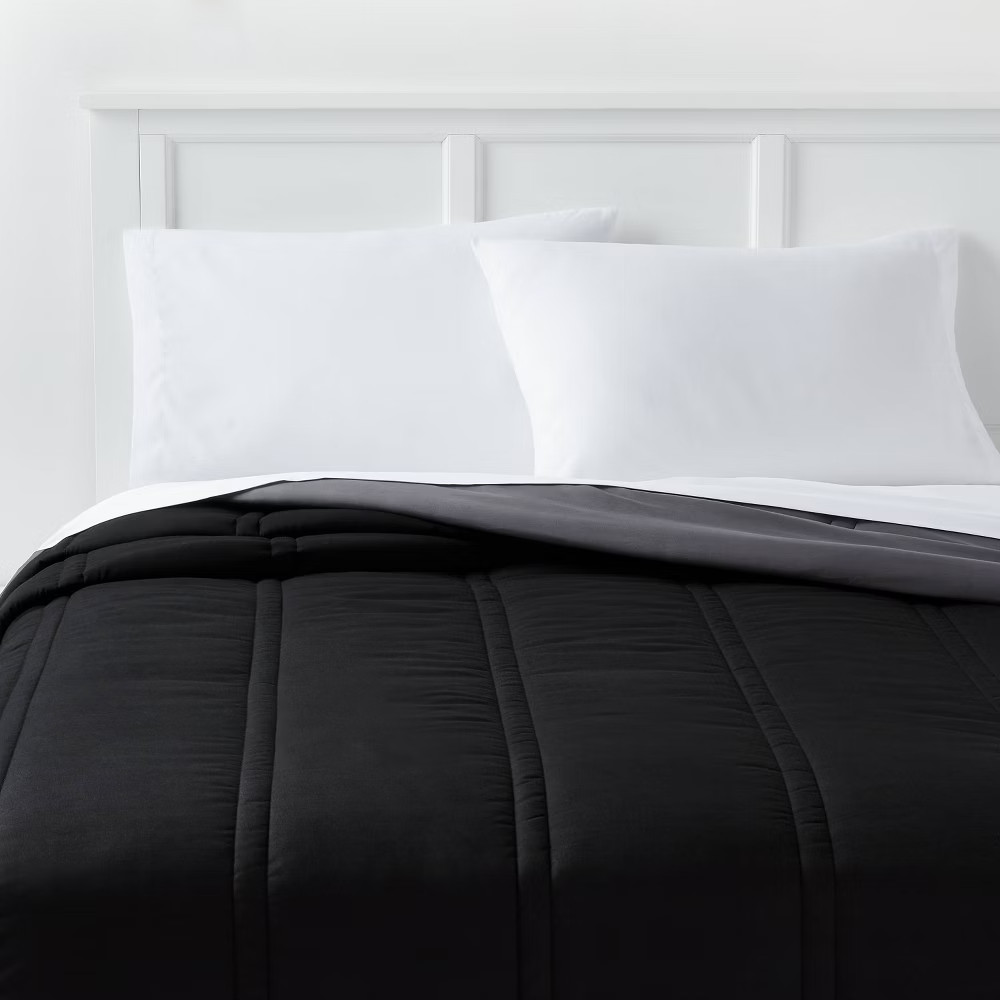 King Lofty Microfiber Comforter Black - Room Essentials: Midweight, Plain