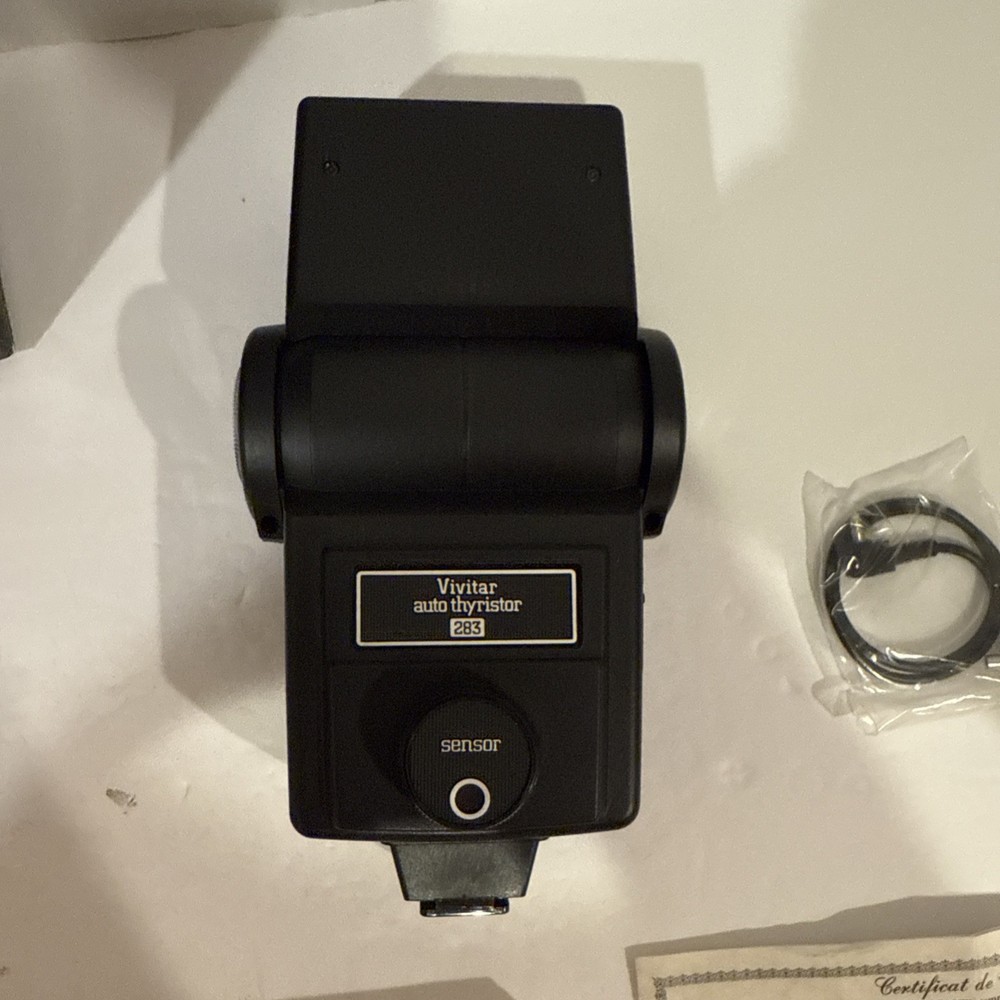 Vivitar Model 283 Electronic Flash - Automatic Thyristor Exposure Control w/ Box