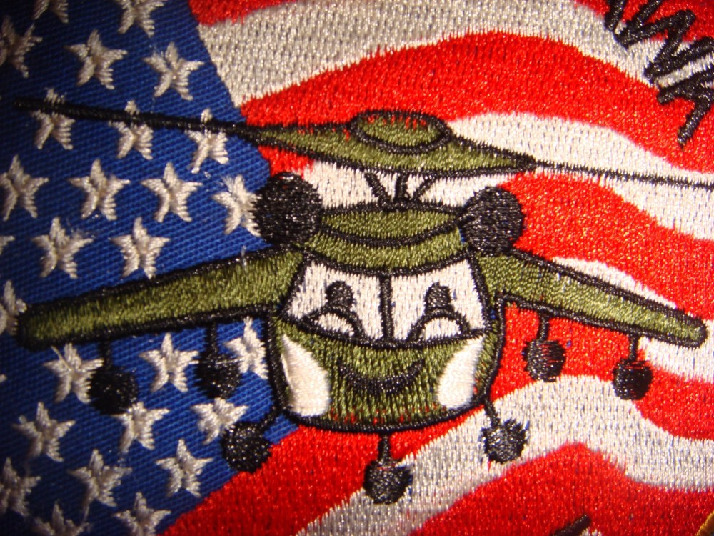 PATCH US ARMY 102nd AVIATION SUPPORT FACILITY " BLACK HAWK "