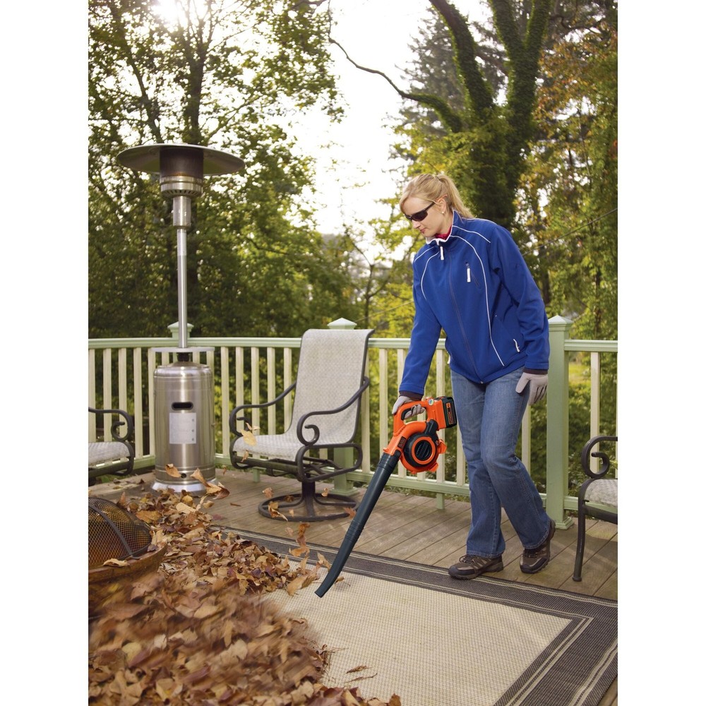 BLACK DECKER 40V Max Lithium Sweeper Vacuum LSWV36B