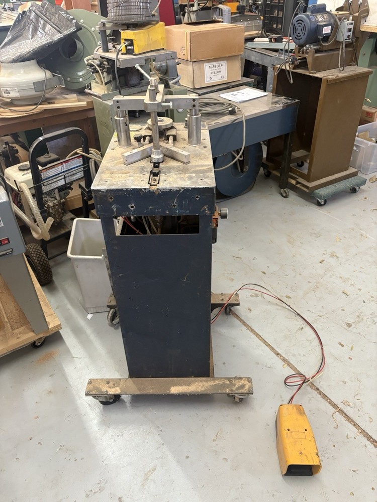 Alphamacchine S940 V Nailer