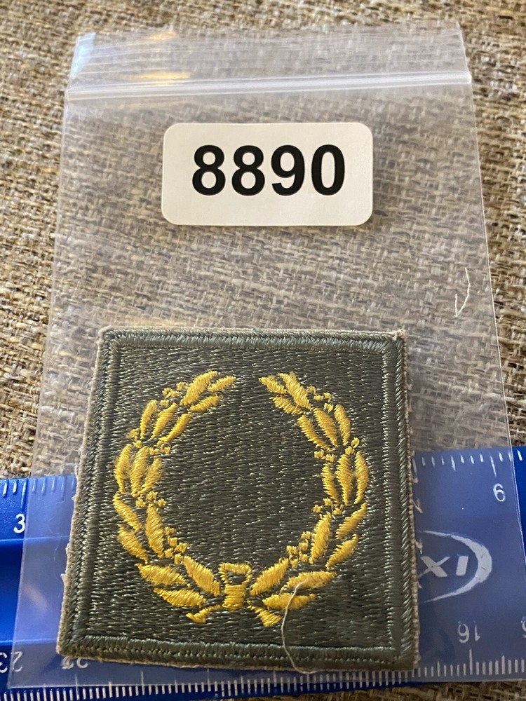US Army Meritorious Unit Citation MUC Patch Wreath Square INV8890