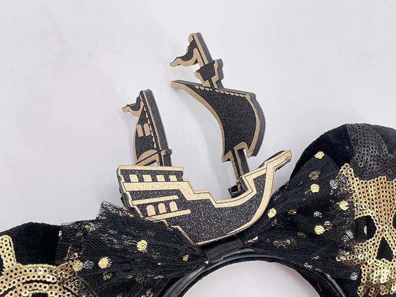 Pirates of the Caribbean 2025 Disney Headband Exclusive Rare Ears Minnie Mouse