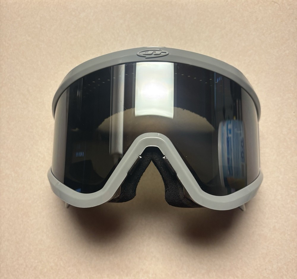 Jt Grey Thins With Lens