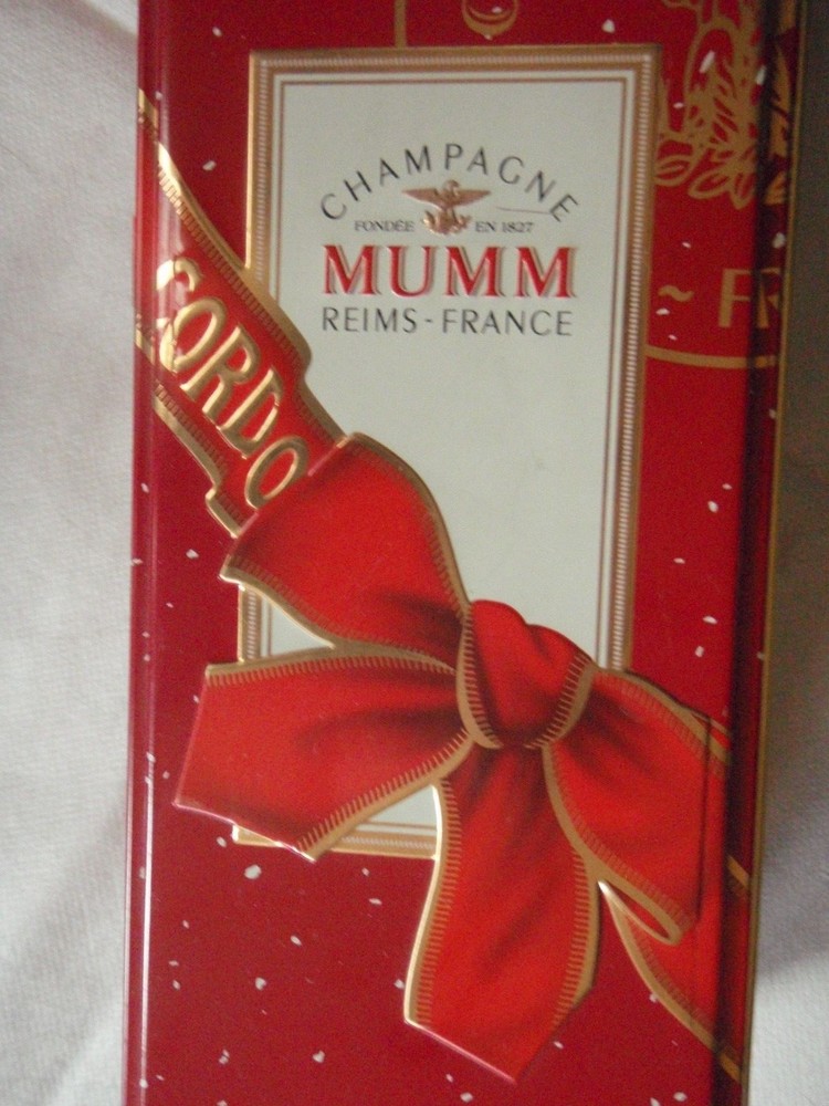 Mumm Champagne tin Christmas hinged lid, empty