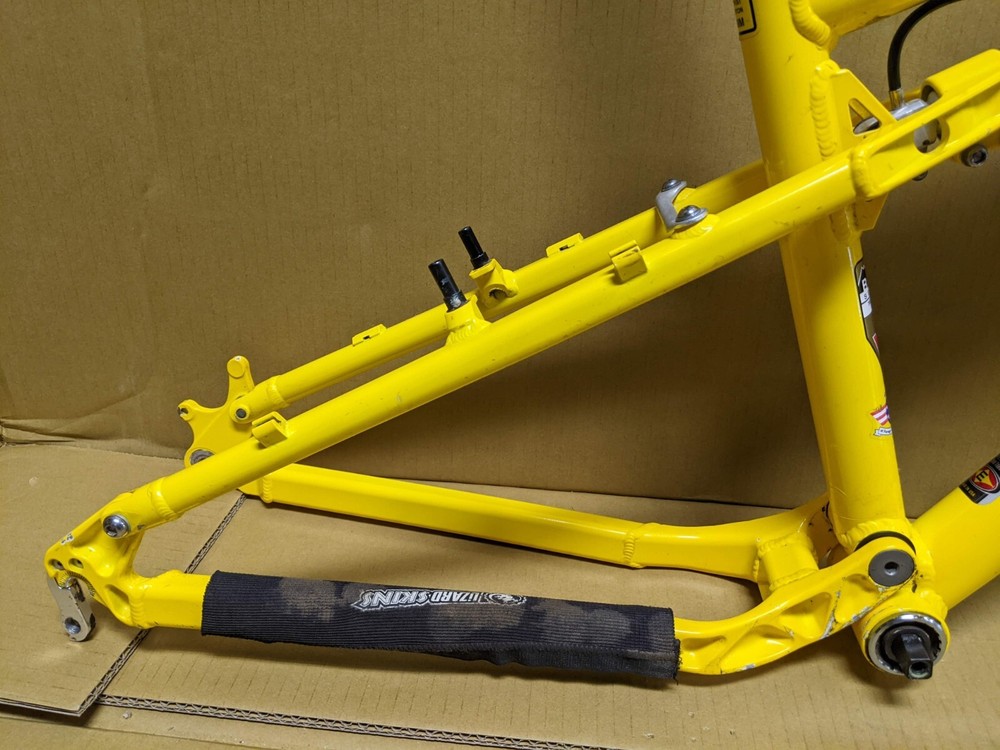 2000 K2 Razorback Frame w/ Fox RLT 100mm Fork + a few parts