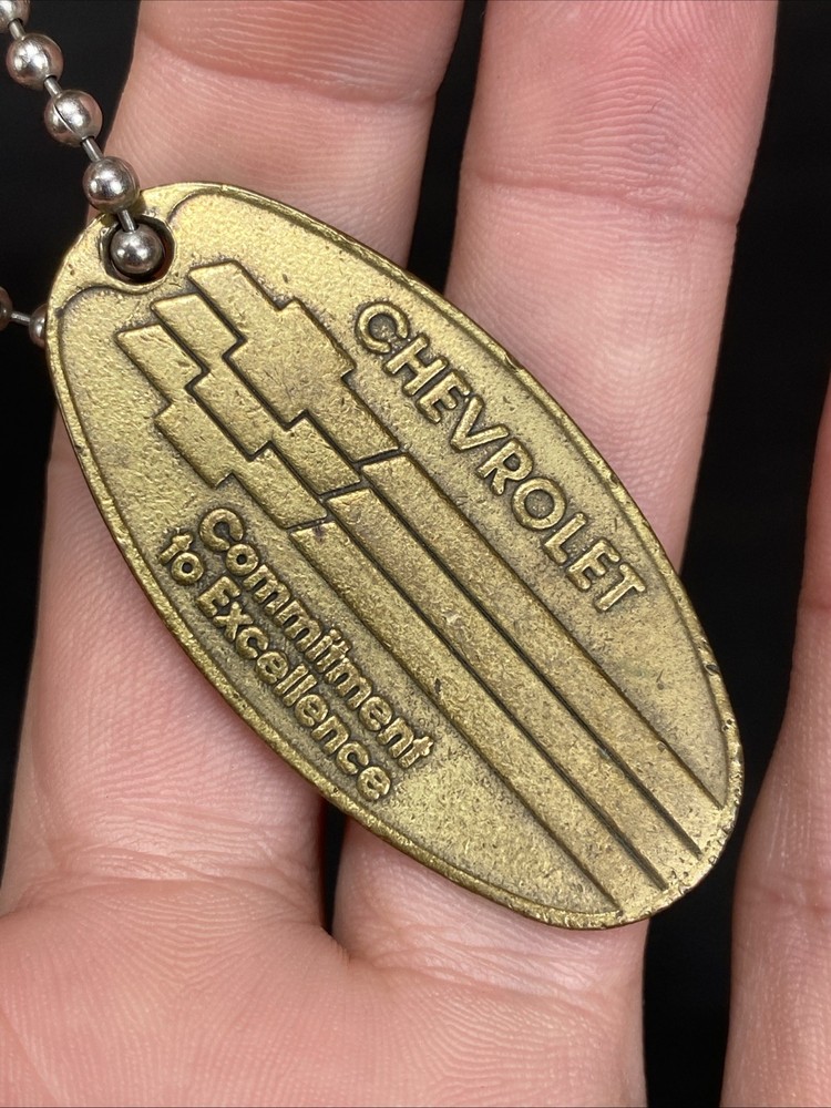 Vintage Keychain CHEVROLET Commitment To Excellence Key Ring Brass Fob Mail Drop