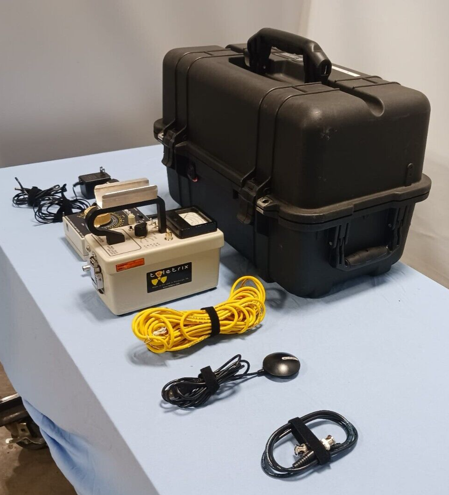 Teletrix Model TXR-32 Geiger Counter Simulator Radiation Detector Training Set